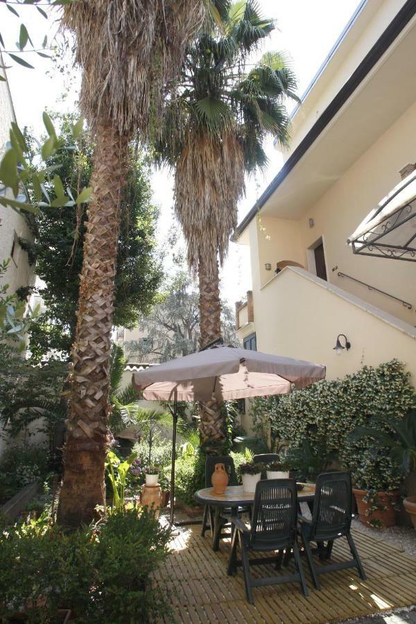 Residenza D'Epoca B&B Celeste Caserta Luaran gambar