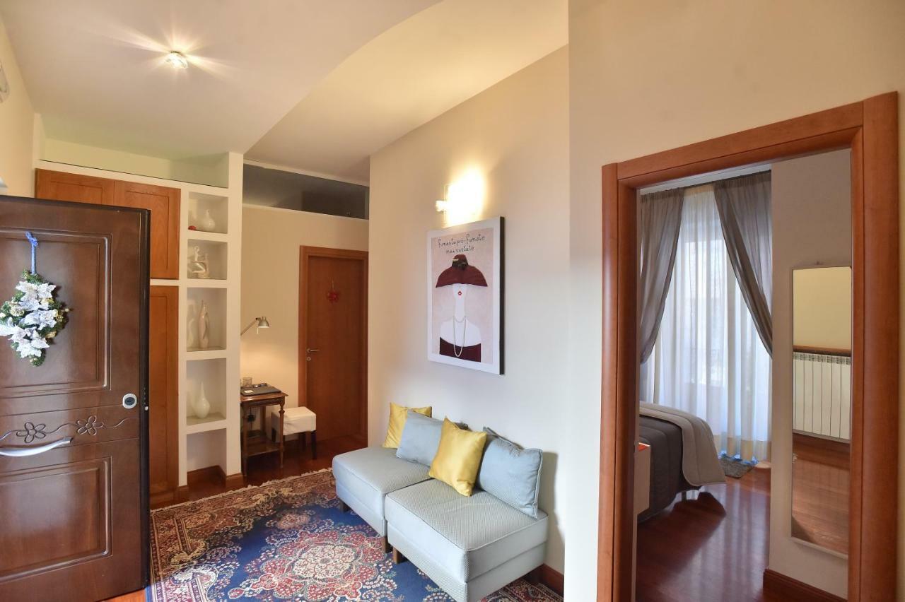 Residenza D'Epoca B&B Celeste Caserta Luaran gambar
